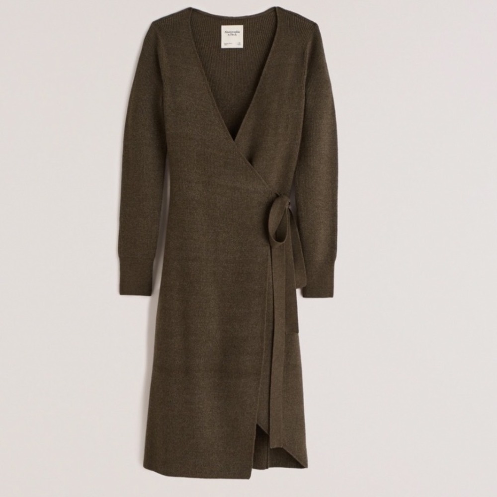 Abercrombie & Fitch Small Olive Green Long Sleeve Ribbed Knit Wrap Midi Dress